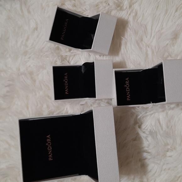 Lot of empty Jewelry Boxes - Picture 9 of 16